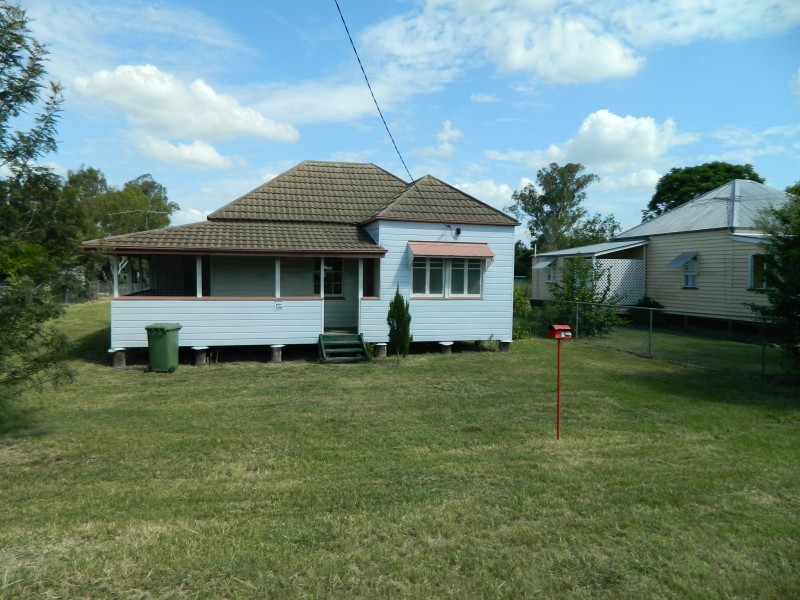 93 Mill St, Rosewood QLD 4340