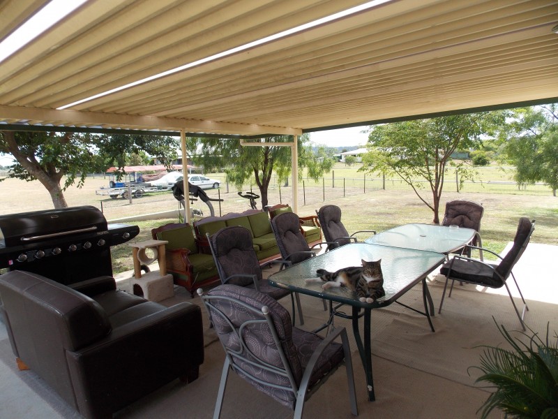 35 Drayton St, Laidley QLD 4341