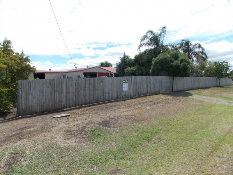 35 Drayton St, Laidley QLD 4341