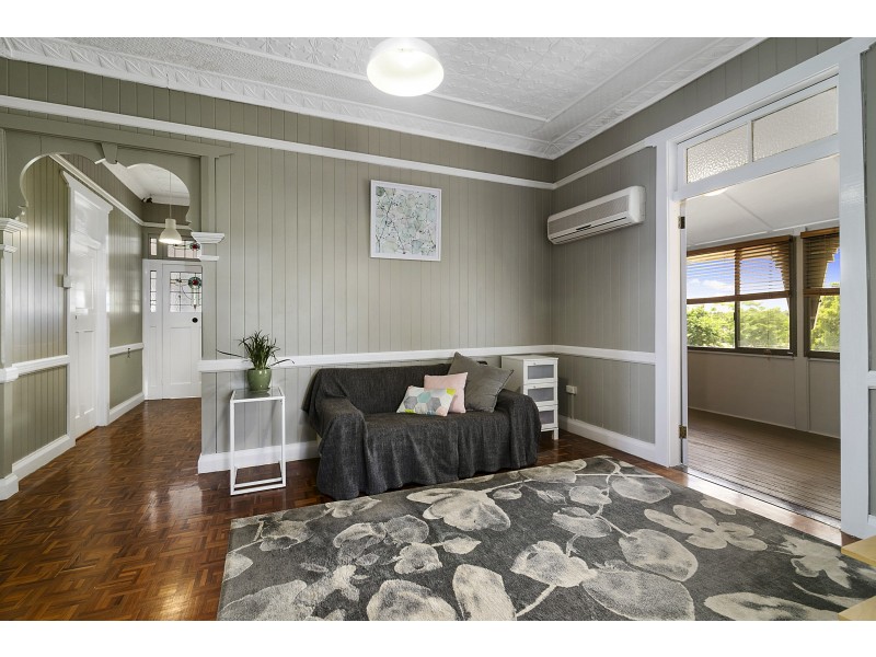 38 Linnings Rd, Haigslea QLD 4306