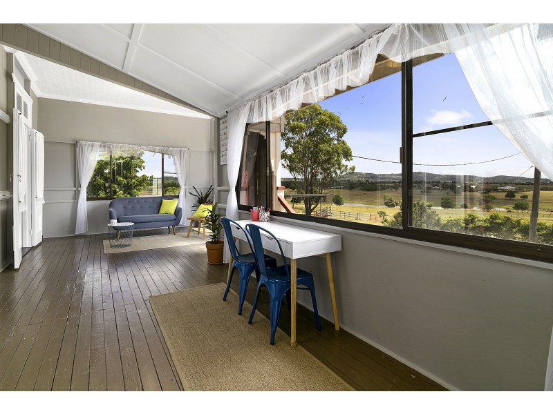 38 Linnings Rd, Haigslea QLD 4306