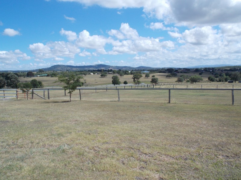 38 Linnings Rd, Haigslea QLD 4306