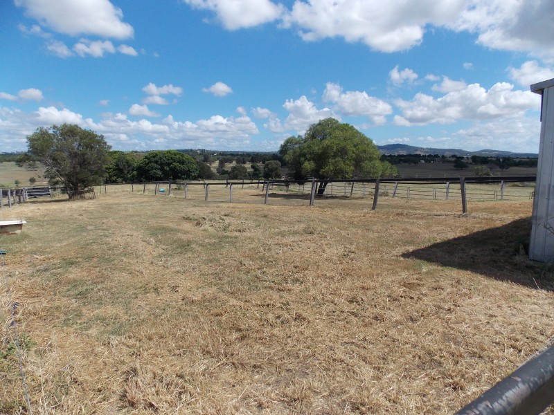 38 Linnings Rd, Haigslea QLD 4306