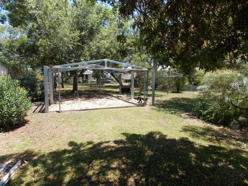 4 Madden Lane, Rosewood QLD 4340