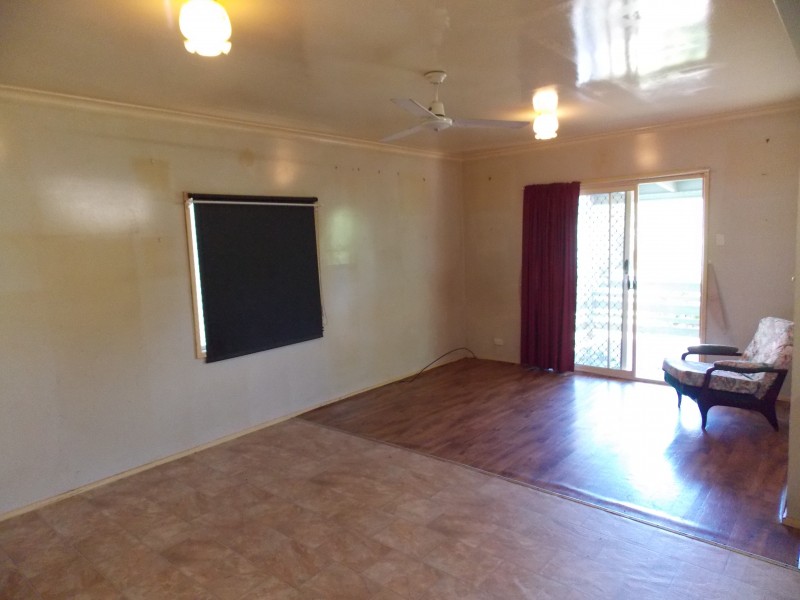 4 Madden Lane, Rosewood QLD 4340