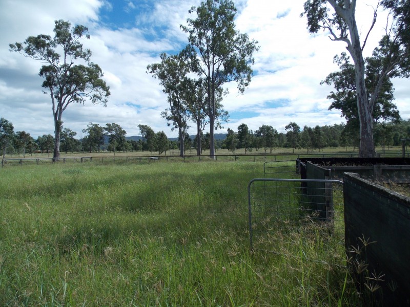 38 Waters Rd, Calvert QLD 4340
