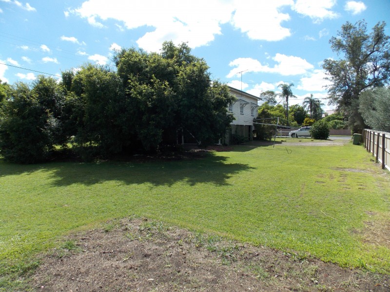 78 Albert St, Rosewood QLD 4340