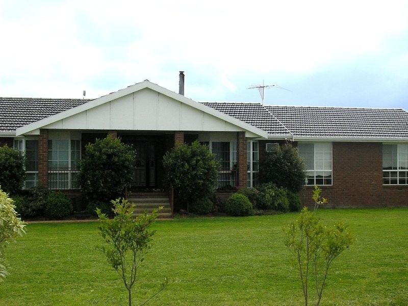 595 Bunyip River Road, Cora Lynn VIC 3814