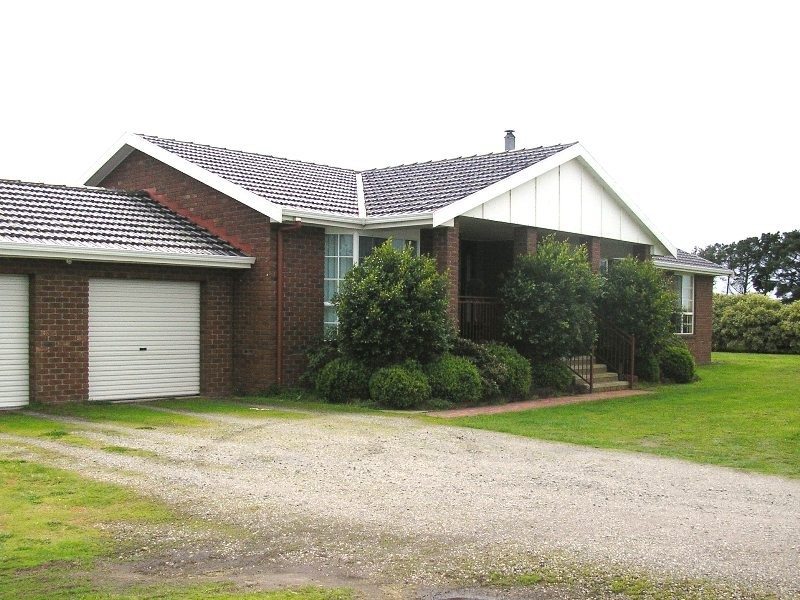 595 Bunyip River Road, Cora Lynn VIC 3814