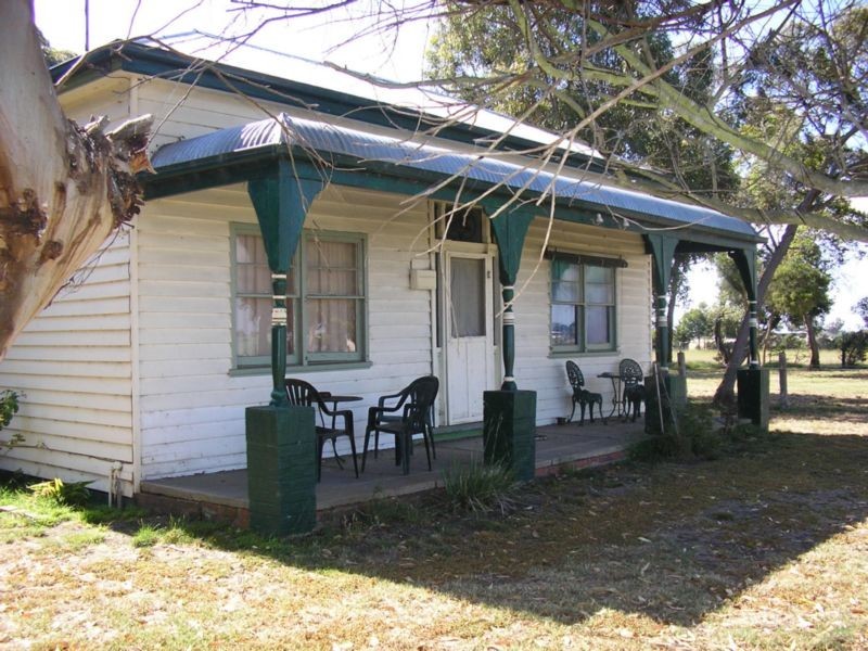 75 Beaties Road, Koo Wee Rup VIC 3981