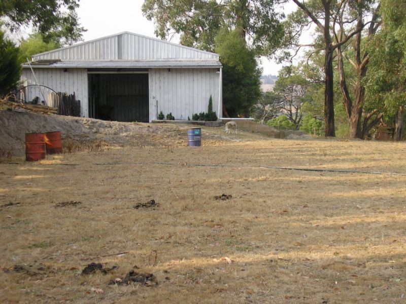 Nyora VIC 3987