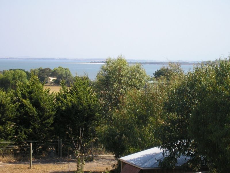 235 Bay Road, Jam Jerrup VIC 3984