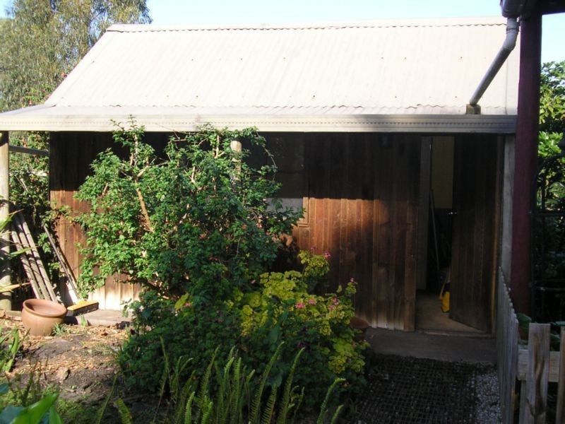 Nyora VIC 3987