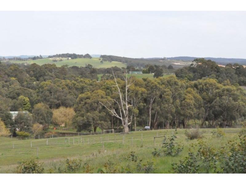 19 Forrest Road, Nyora VIC 3987