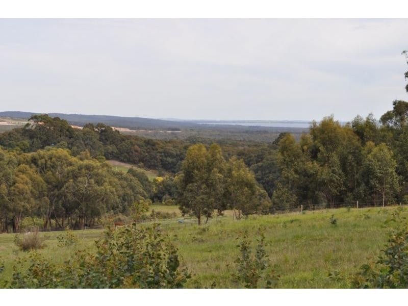 19 Forrest Road, Nyora VIC 3987