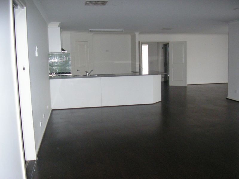 25 Townley Road, Koo Wee Rup VIC 3981