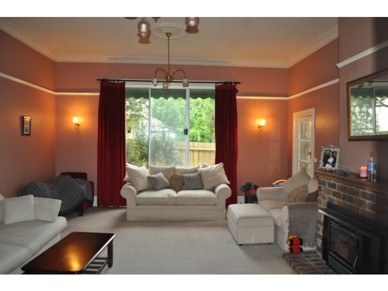 5 Mitchell Street, Nyora VIC 3987