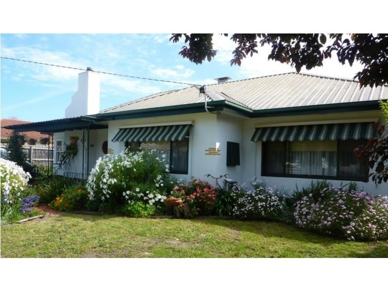 12 Gardner Street, Koo Wee Rup VIC 3981