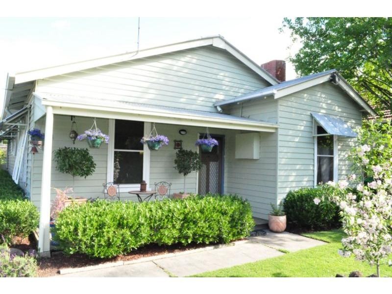 246 Rossiter Road, Koo Wee Rup VIC 3981