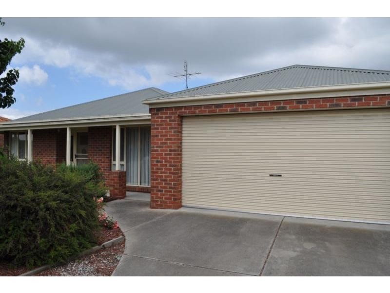 18 John Street, Koo Wee Rup VIC 3981