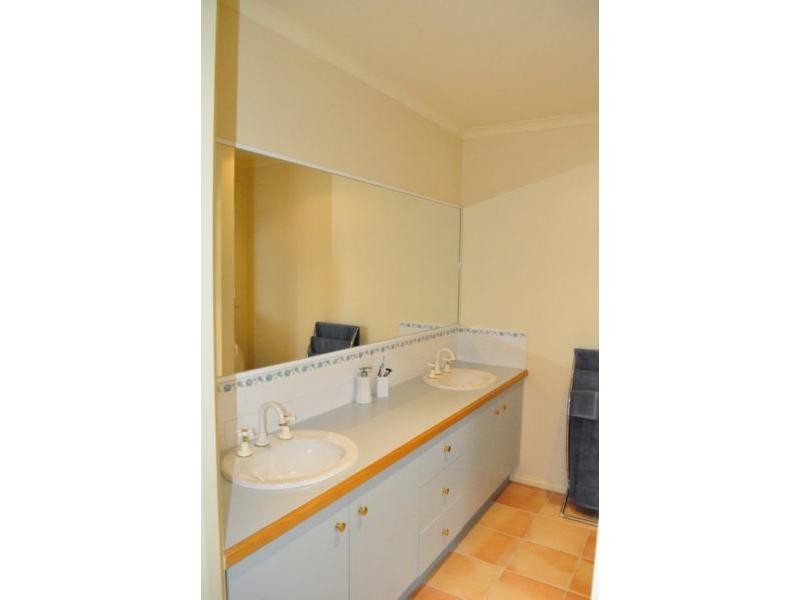 18 John Street, Koo Wee Rup VIC 3981