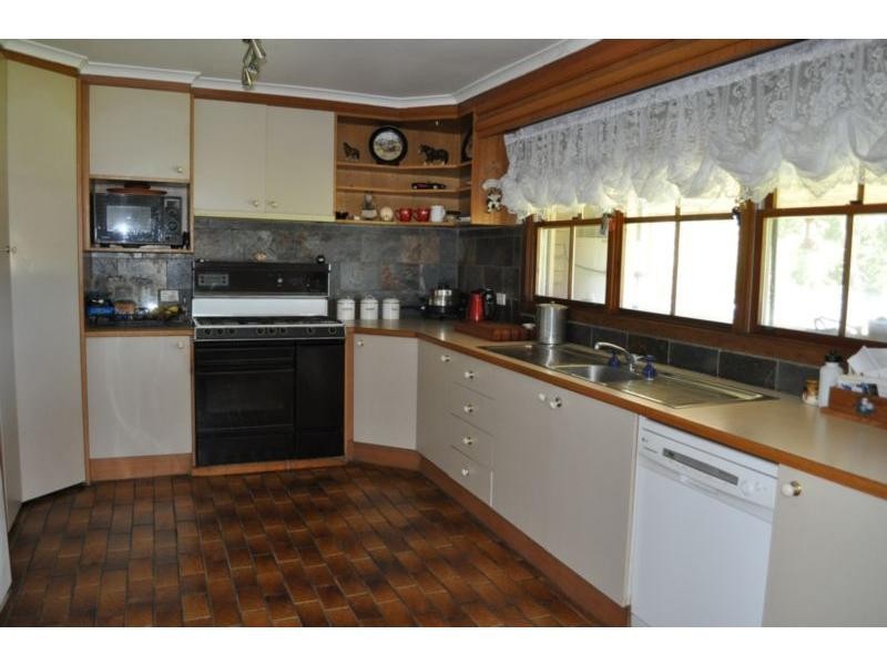 49 Forster Drive, Nyora VIC 3987