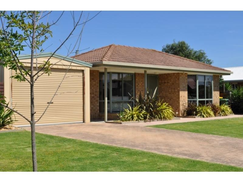 4 David Court, Koo Wee Rup VIC 3981
