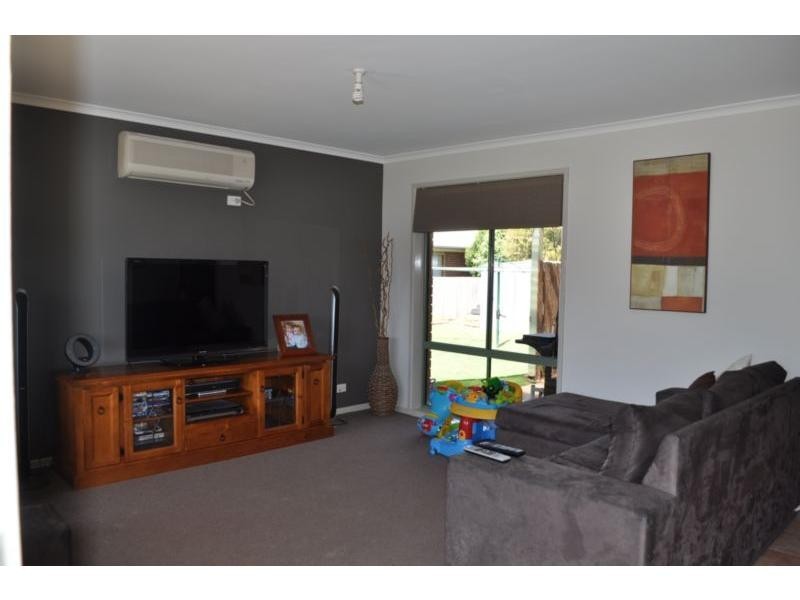 4 David Court, Koo Wee Rup VIC 3981