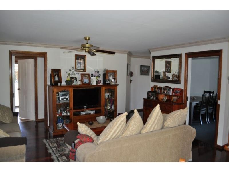 17 Grange Court, Koo Wee Rup VIC 3981