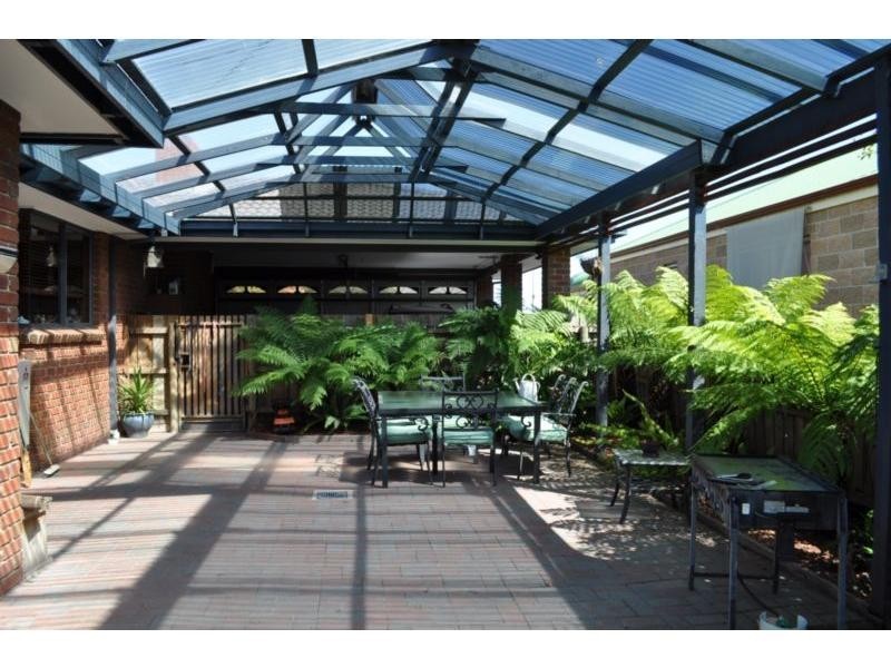 17 Grange Court, Koo Wee Rup VIC 3981