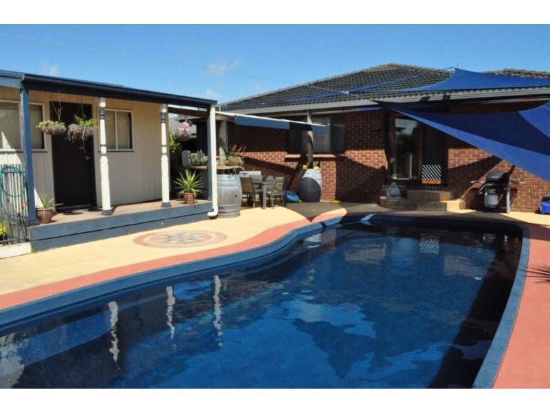 17 Grange Court, Koo Wee Rup VIC 3981