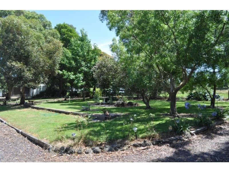 380 Camms Road, Lang Lang VIC 3984
