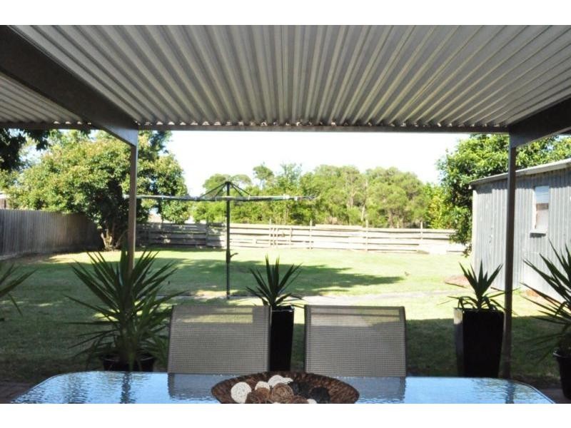 8 Charles Street, Koo Wee Rup VIC 3981