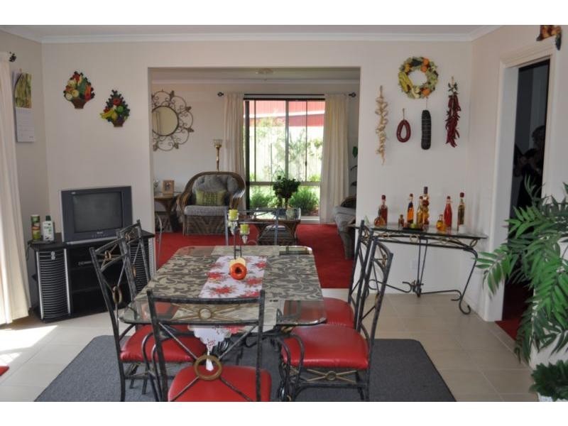 60 Bailey Boulevard, Koo Wee Rup VIC 3981