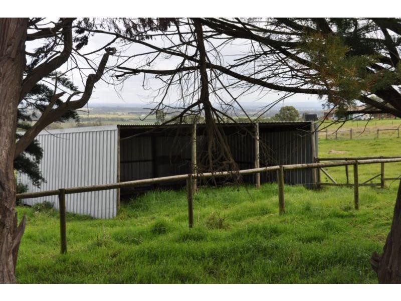 650 Yannathan Road, Nyora VIC 3987