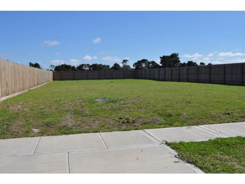 24 Milla Way, Koo Wee Rup VIC 3981