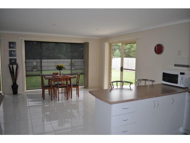 37 Bailey Boulevard, Koo Wee Rup VIC 3981