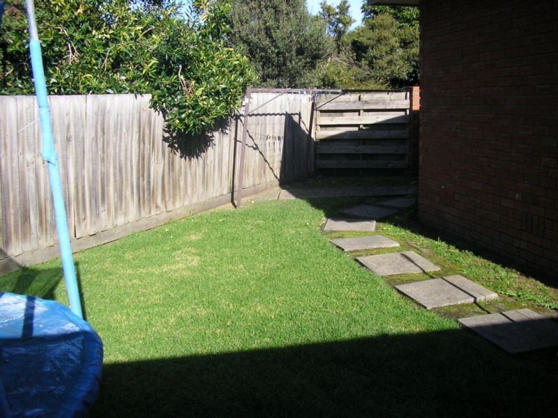 2/3 Boormani Court, Koo Wee Rup VIC 3981