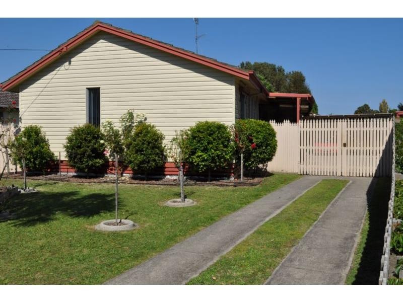 17 Henry Street, Koo Wee Rup VIC 3981