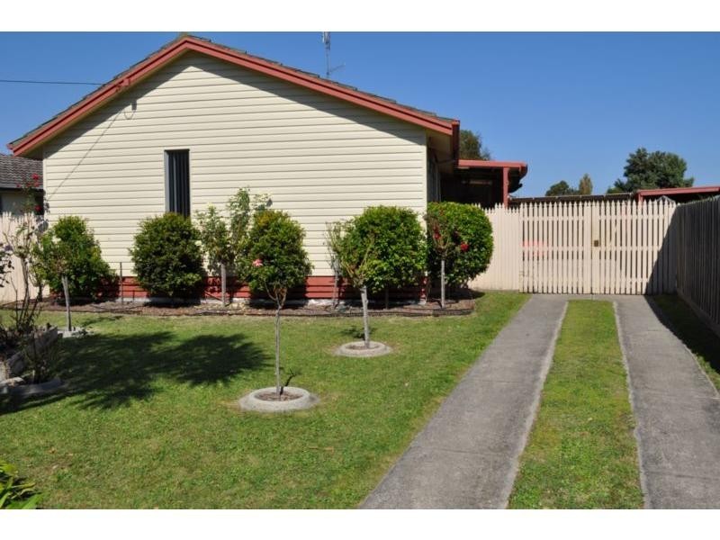 17 Henry Street, Koo Wee Rup VIC 3981