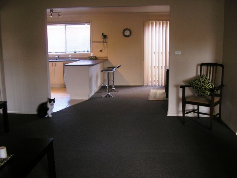 21 Grice Quadrant Street, Pakenham VIC 3810