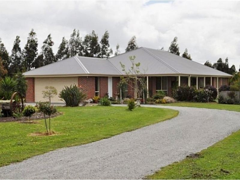 225 Murray Road, Cora Lynn VIC 3814