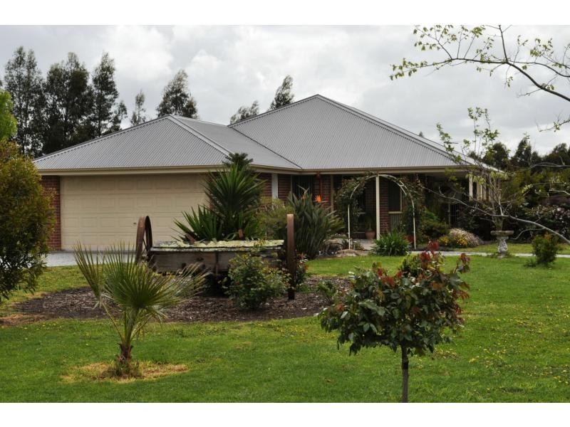 225 Murray Road, Cora Lynn VIC 3814