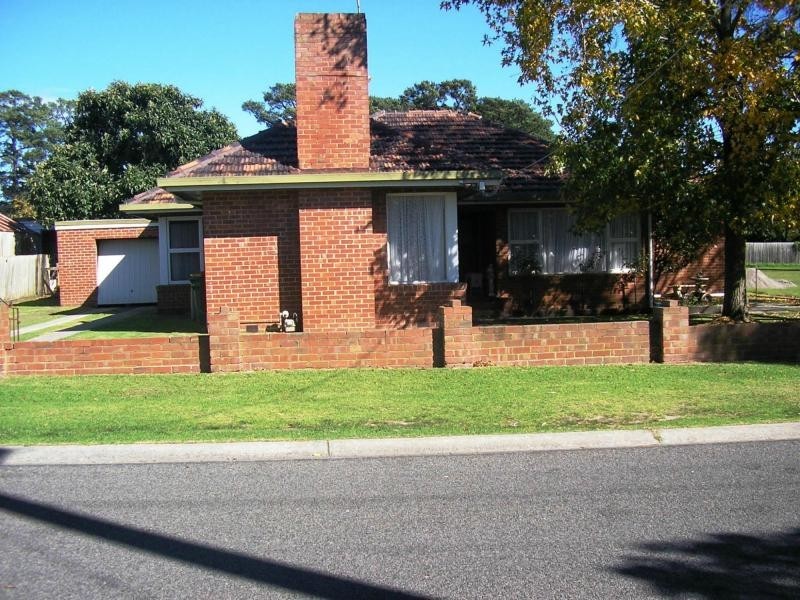 7 James Street, Lang Lang VIC 3984