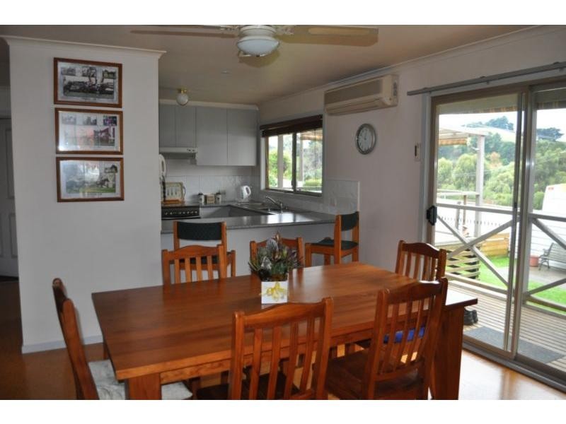 4 Queen Street, Loch VIC 3945