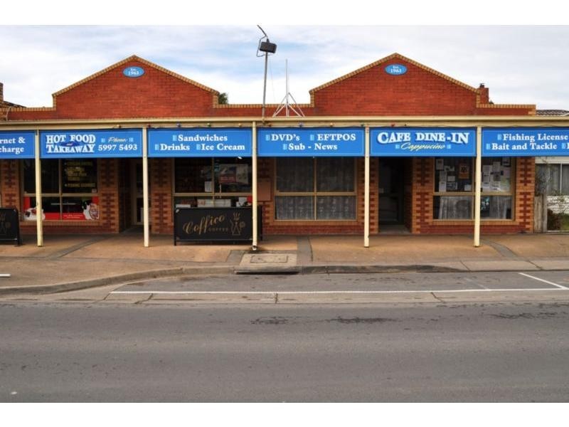 10 Westernport Road, Lang Lang VIC 3984