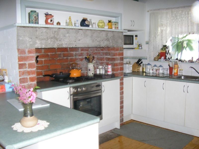 19 Smith Street, Loch VIC 3945