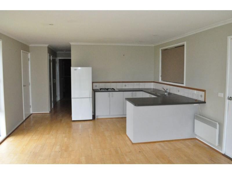 87 Brown Road, Pakenham VIC 3810