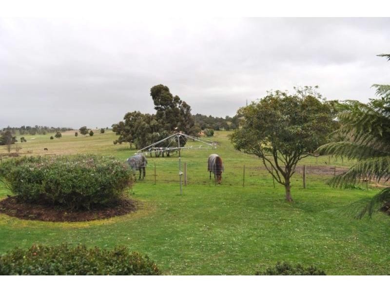 87 Brown Road, Pakenham VIC 3810