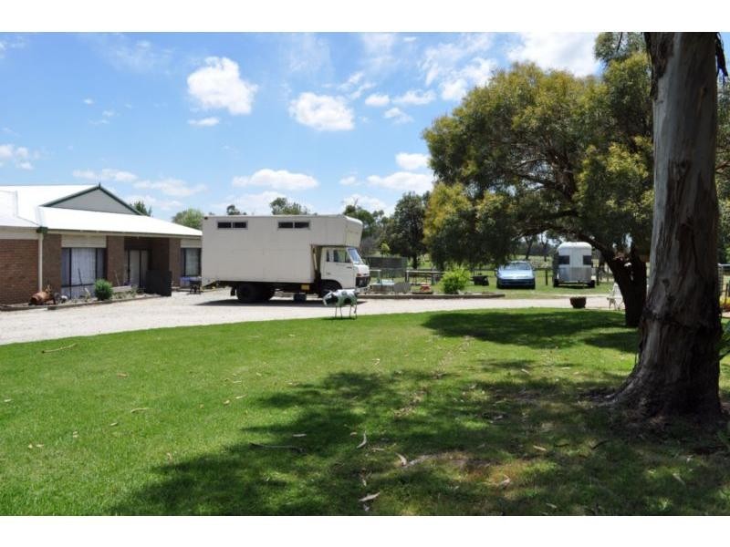 49 Forster Drive, Nyora VIC 3987